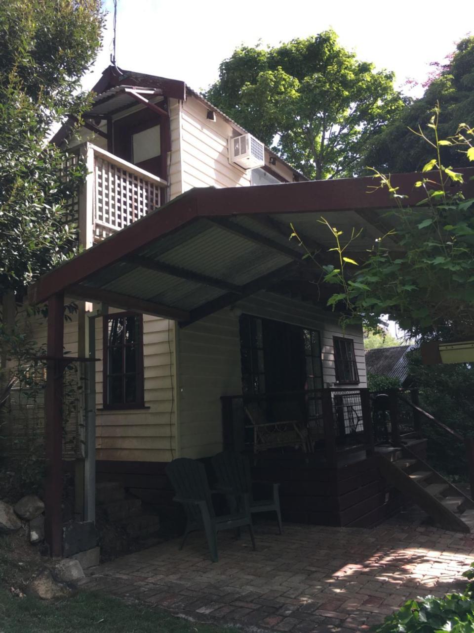 Stone'S Throw Cottage Bed And Breakfast Stadtteil Stadtteil Belgrave Exterior foto